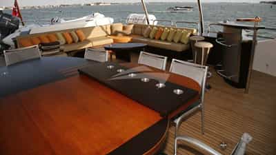 Al Fresco Dining
