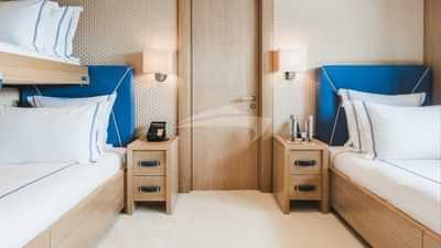 Twin Cabin with Pullman