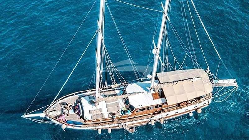 DONNA MARISA 27m sailing yacht charter