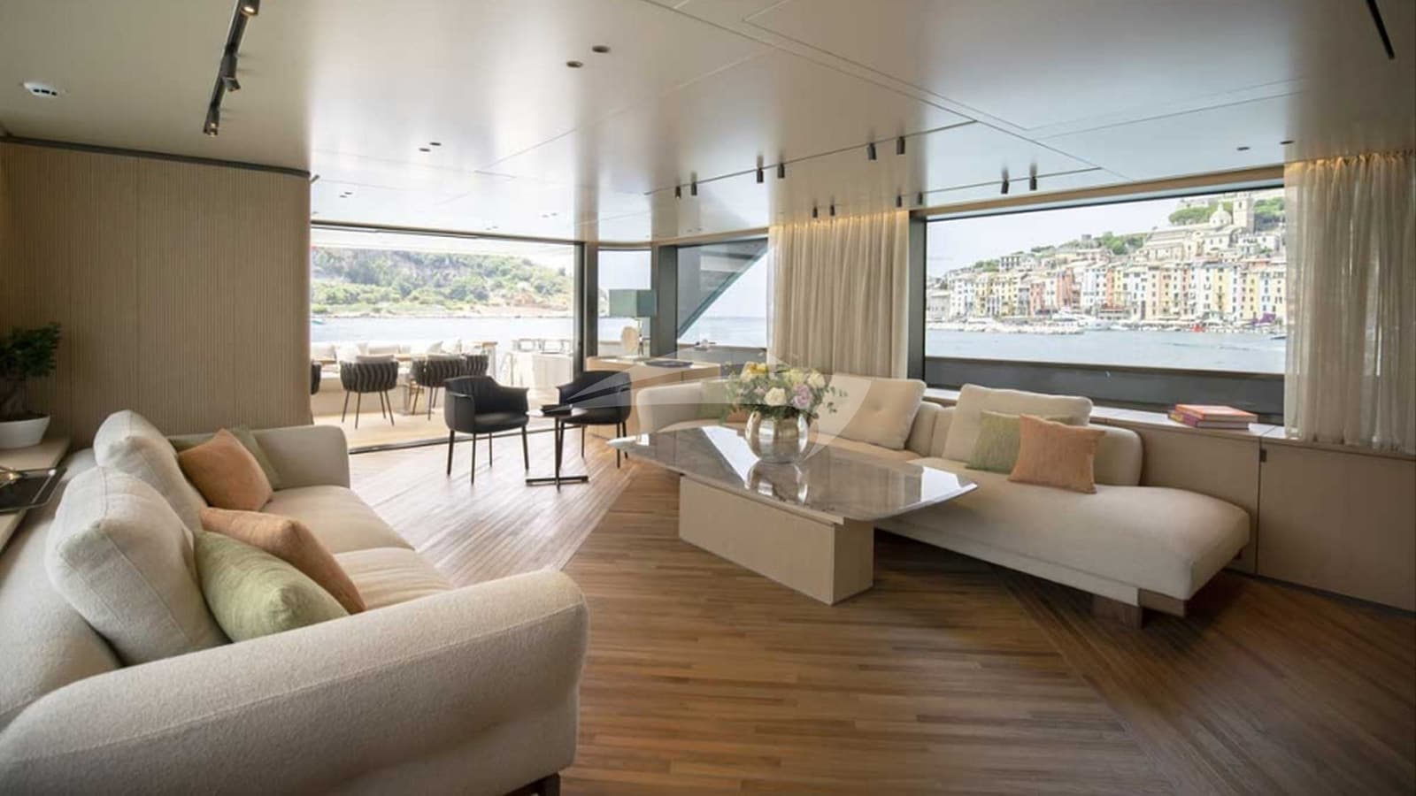 EM3, photo from the yacht portfolio 10