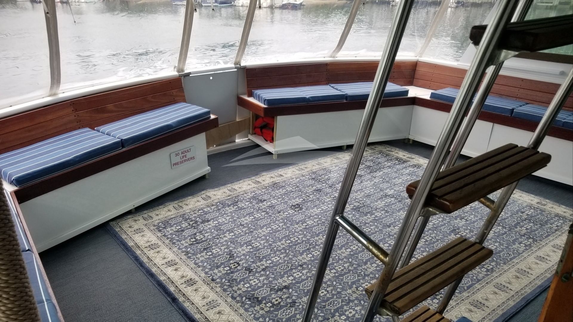 Aft Deck Seating