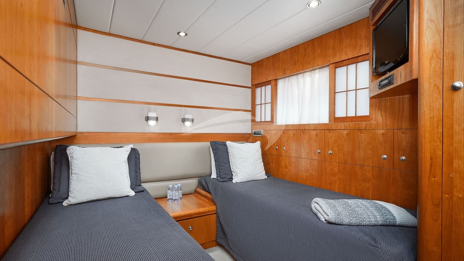 ANNABEL II, photo from the yacht portfolio 28