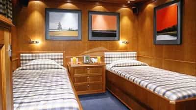 Twin Cabin