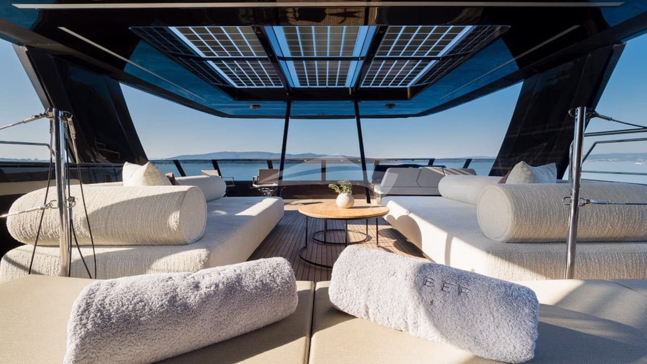 AMBER ONE, Aufnahme aus dem Yachtportfolio 4