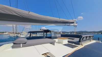 Panoramic views on Flybridge