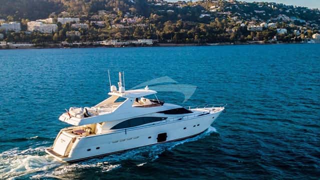 FELINA yacht charter photo 5