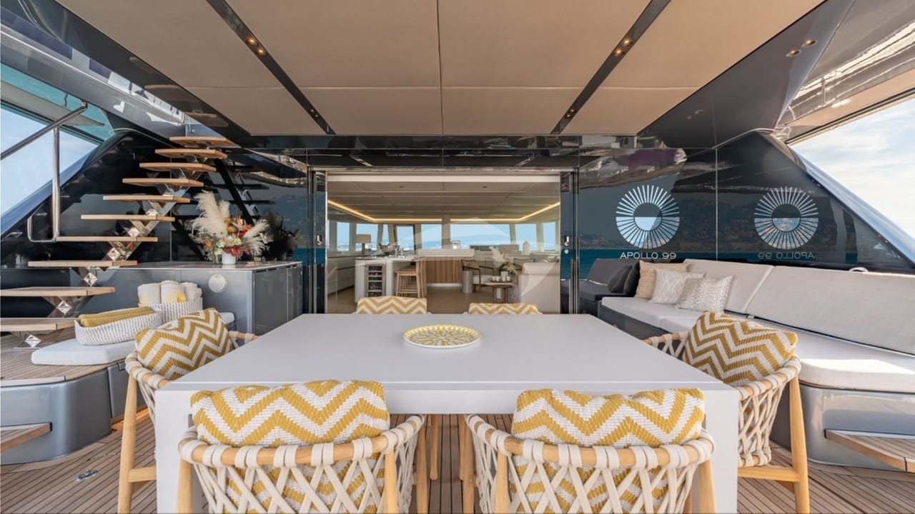 Sunreef_80_ECO_APOLLO_99_Luxury_Catamaran_Charter_BGYB_08