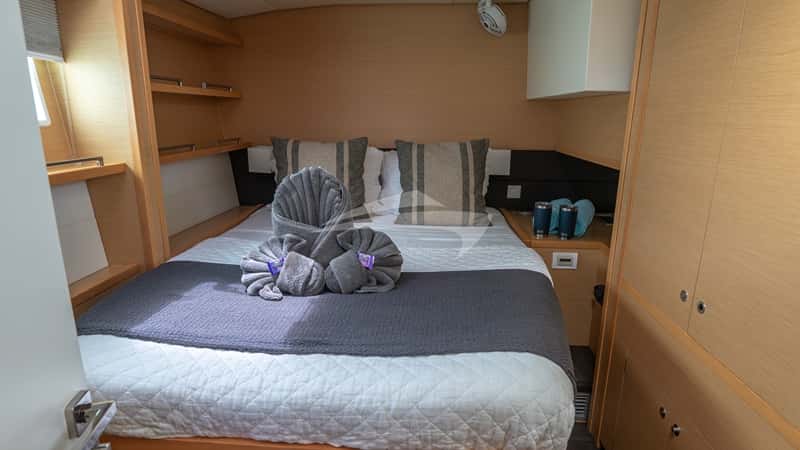 BLUEWINDS 17m sailing yacht charter, photo 9