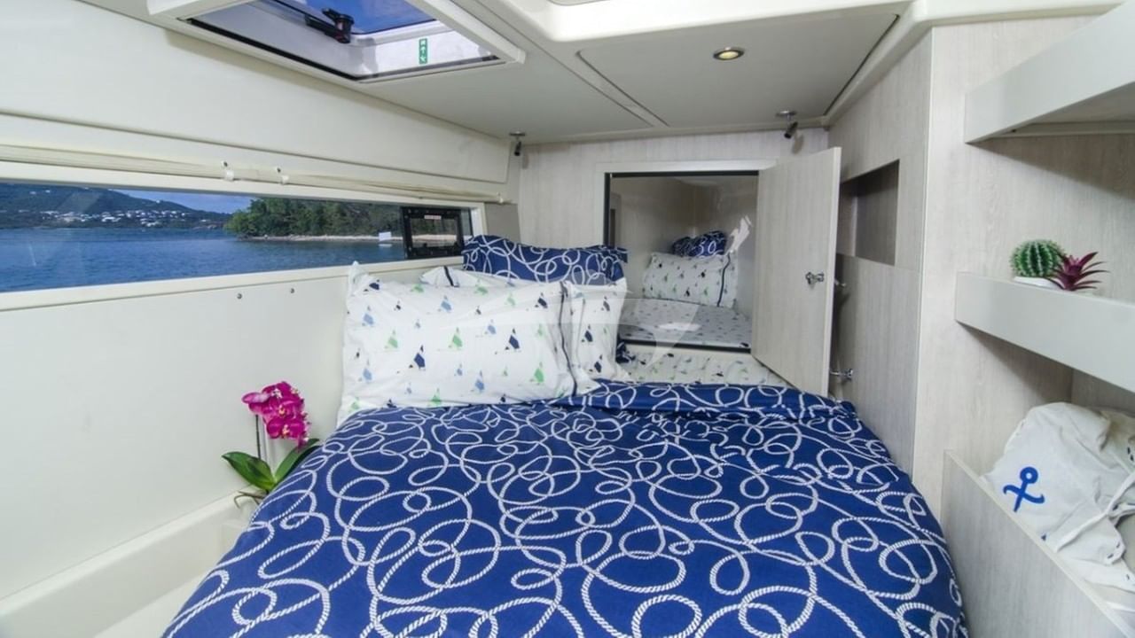 Guest Stateroom with Extra Single