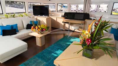 Lady Katlo's spacious saloon