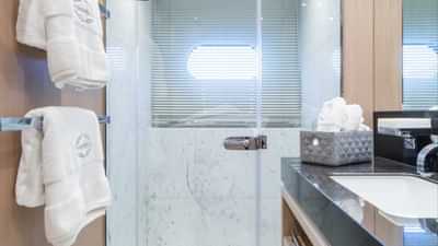 Guest double stateroom en suite