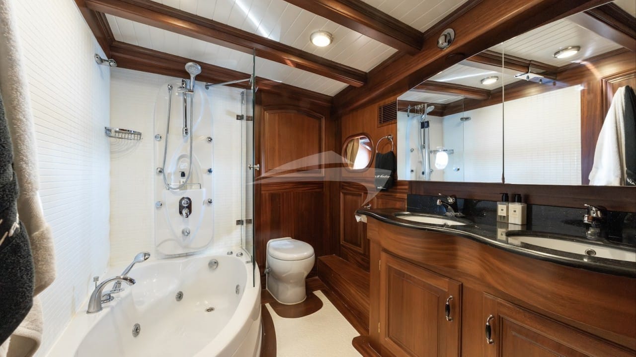 Master en suite with bath and shower