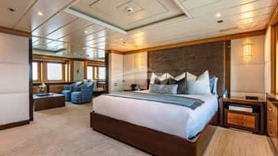 Master suite