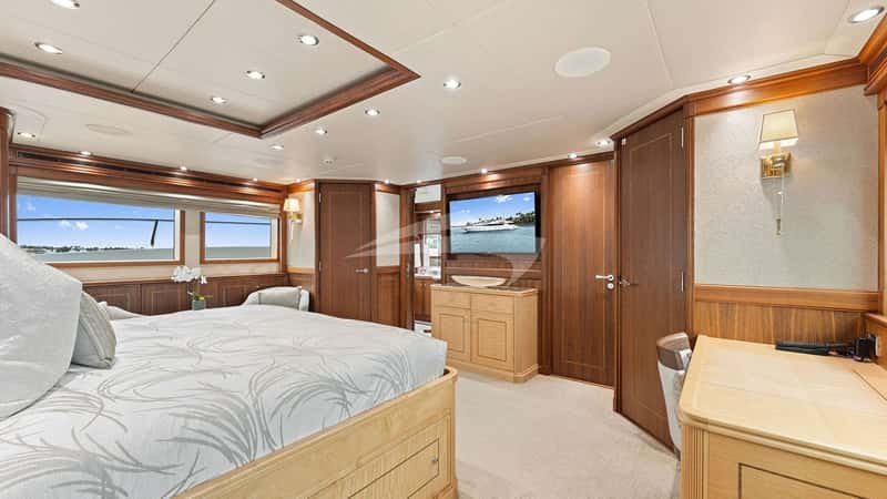 INVICTUS 38m motor yacht charter, photo 8