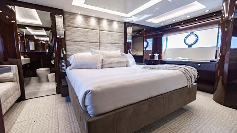 GOLDEN OURS 26m motor yacht charter, photo 10