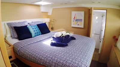 Guest cabin