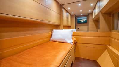 Twin Cabin