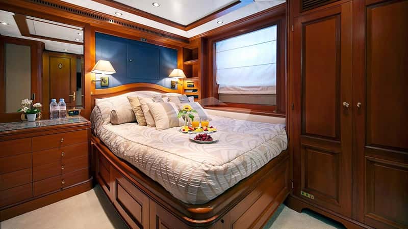 NEW STAR 30m motor yacht charter, photo 4