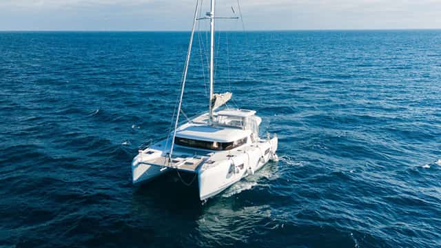 VERYTA 13m sailing yacht for charter
