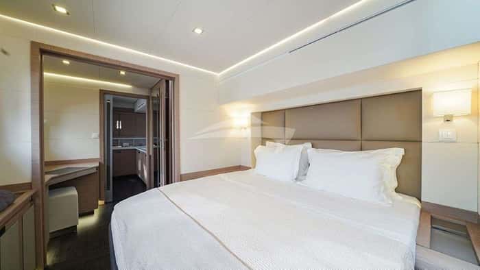 STEPHANIE 20m sailing yacht charter, photo 4