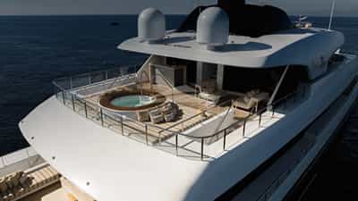 Top Deck