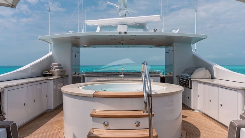 Ocean Club Sun Deck Jacuzzi - Photo Credit Ocean Air Media