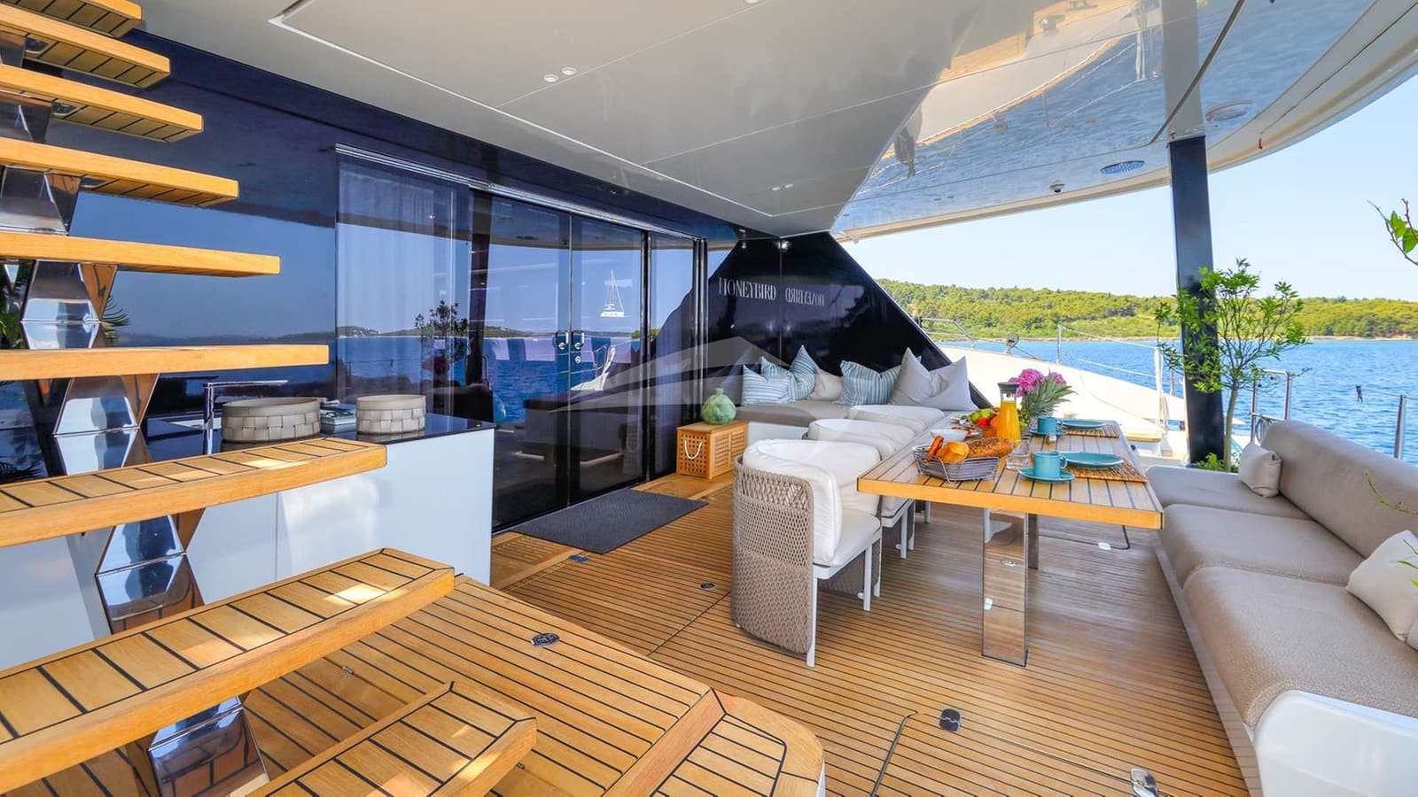 HONEYBIRD, photo from the yacht portfolio 5