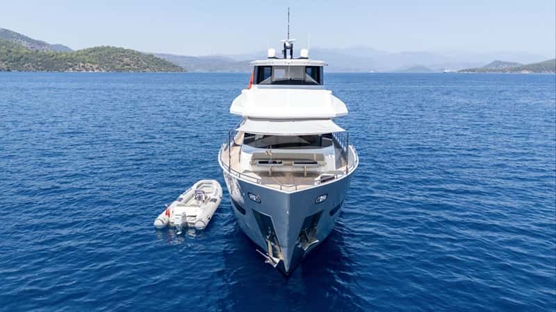 OZDE 2 26m motor yacht charter, photo 7