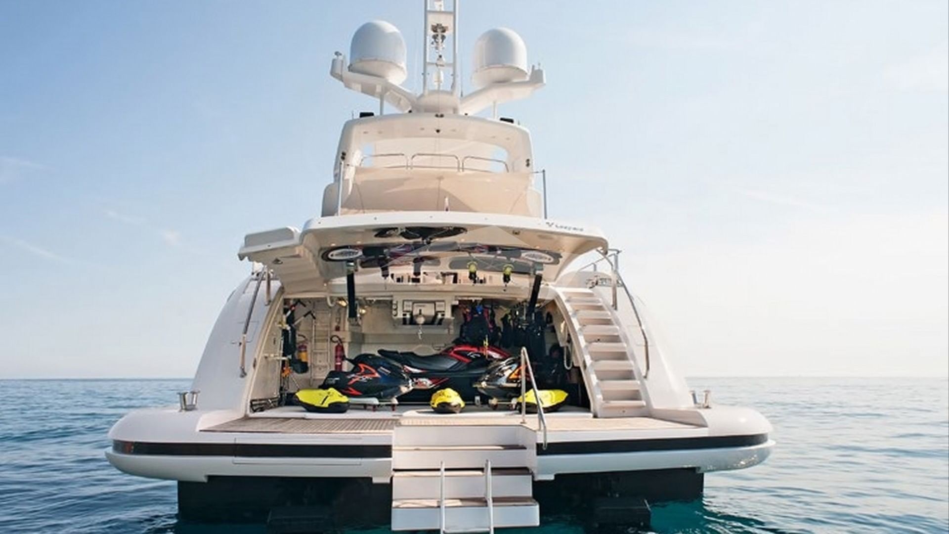 Swim platform and garage open