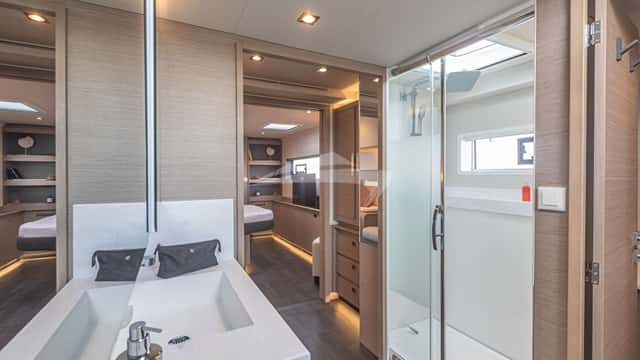 ALLURE yacht charter photo 5