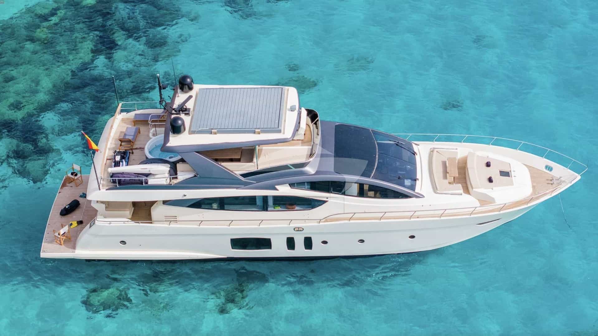 BISCAYNE yacht charter