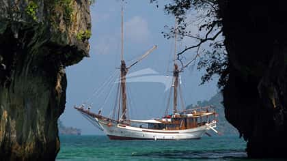 SILOLONA 50m sailing yacht charter, photo 10