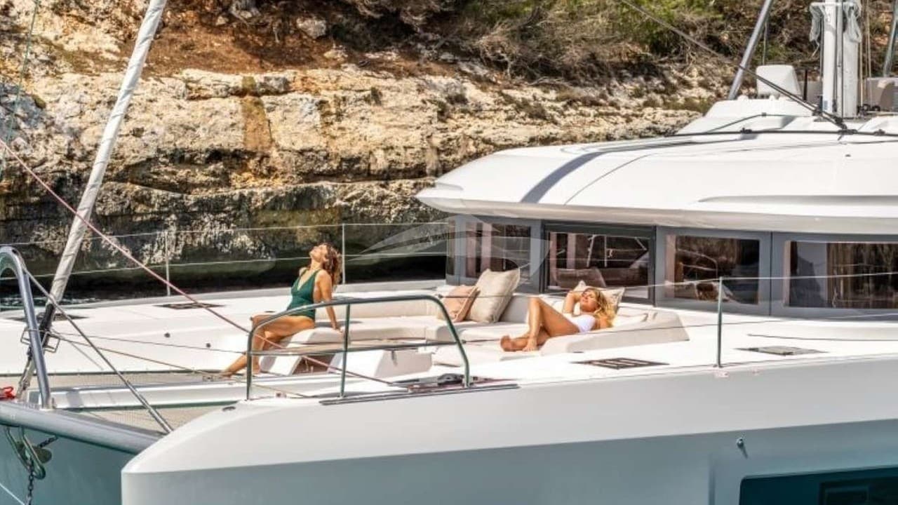 VERINA STAR, photo from the yacht portfolio 4