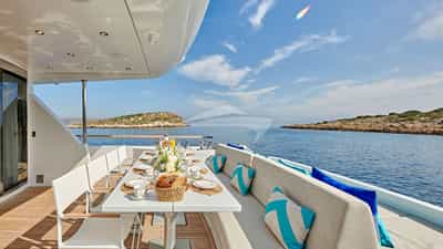 Aft Deck Dining