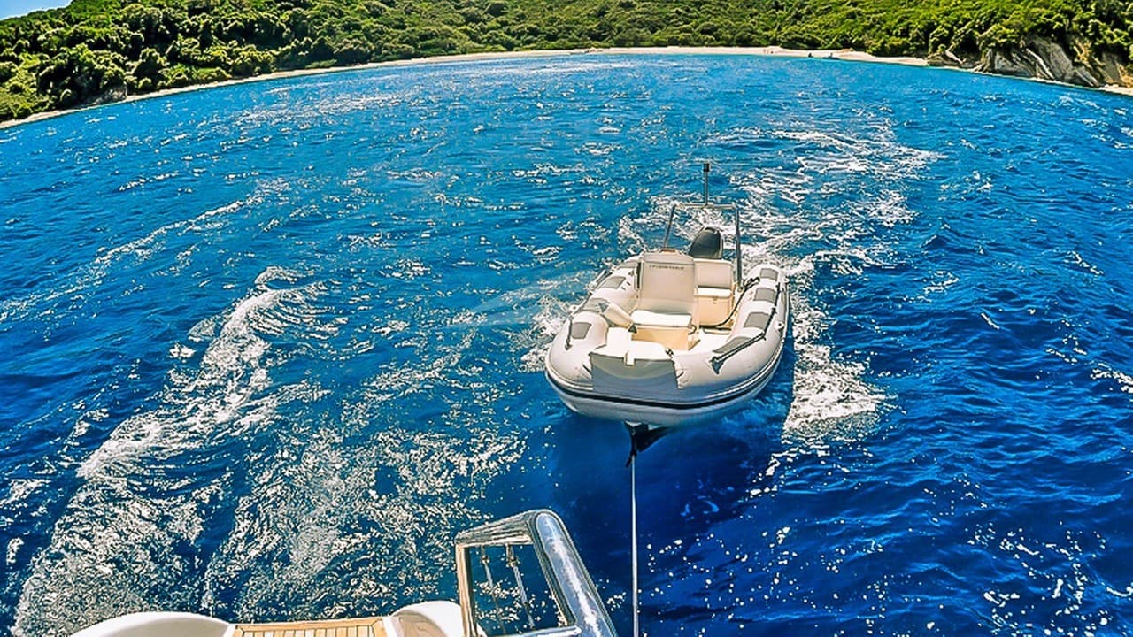 MYSTIQUE, photo from the yacht portfolio 21