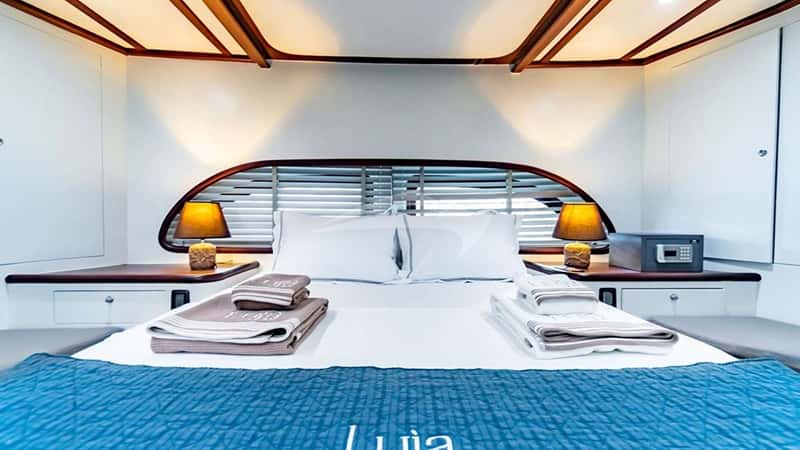 LUJA 28m sailing yacht charter, photo 9