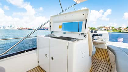 WHISKY AND WAVES 16m motor yacht charter, photo 10