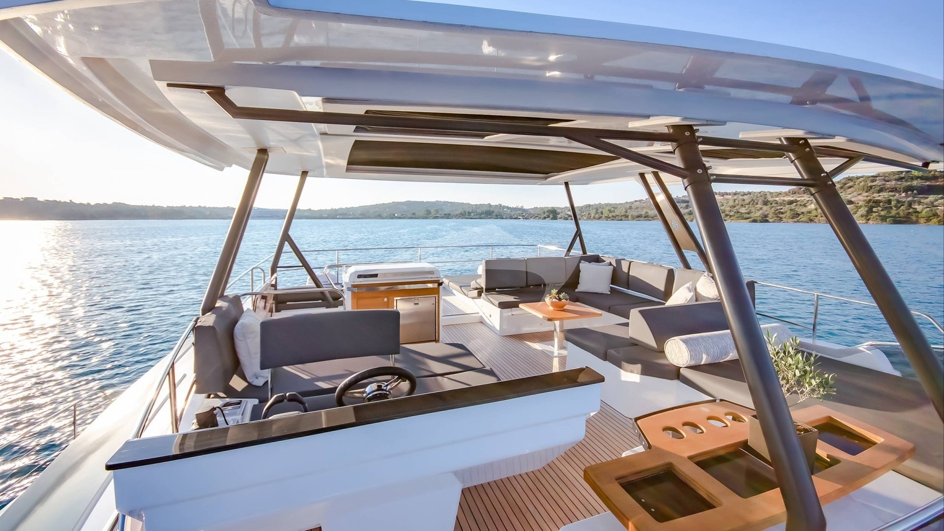 Flybridge