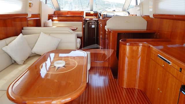 LADY SHINE yacht charter photo 5