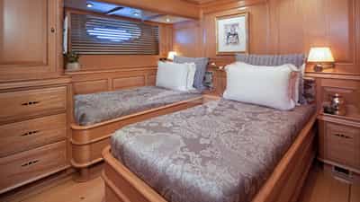 Twin Cabin