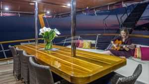 ALTAIRYacht Charter