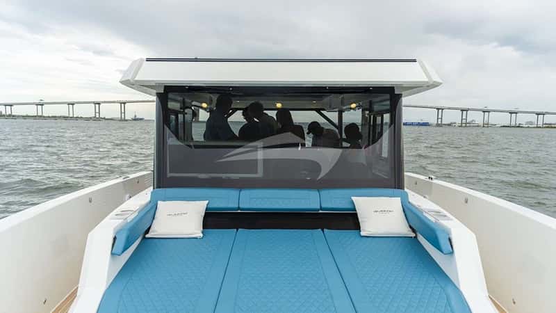 LA ONDINA 15m motor yacht charter, photo 8