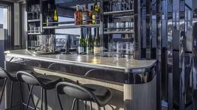Saloon Bar