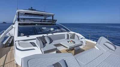 Foredeck Seating