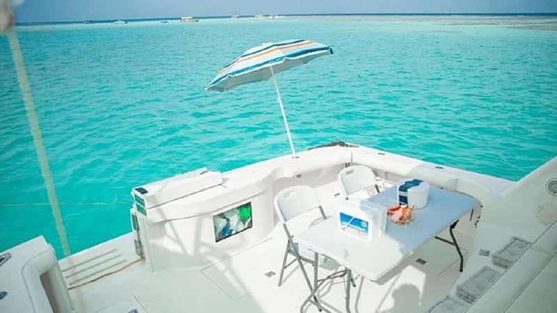 DIRAK 13m motor yacht charter, photo 5