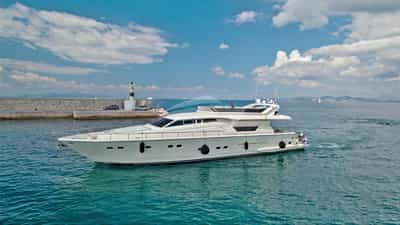 motor yacht Vento external 08