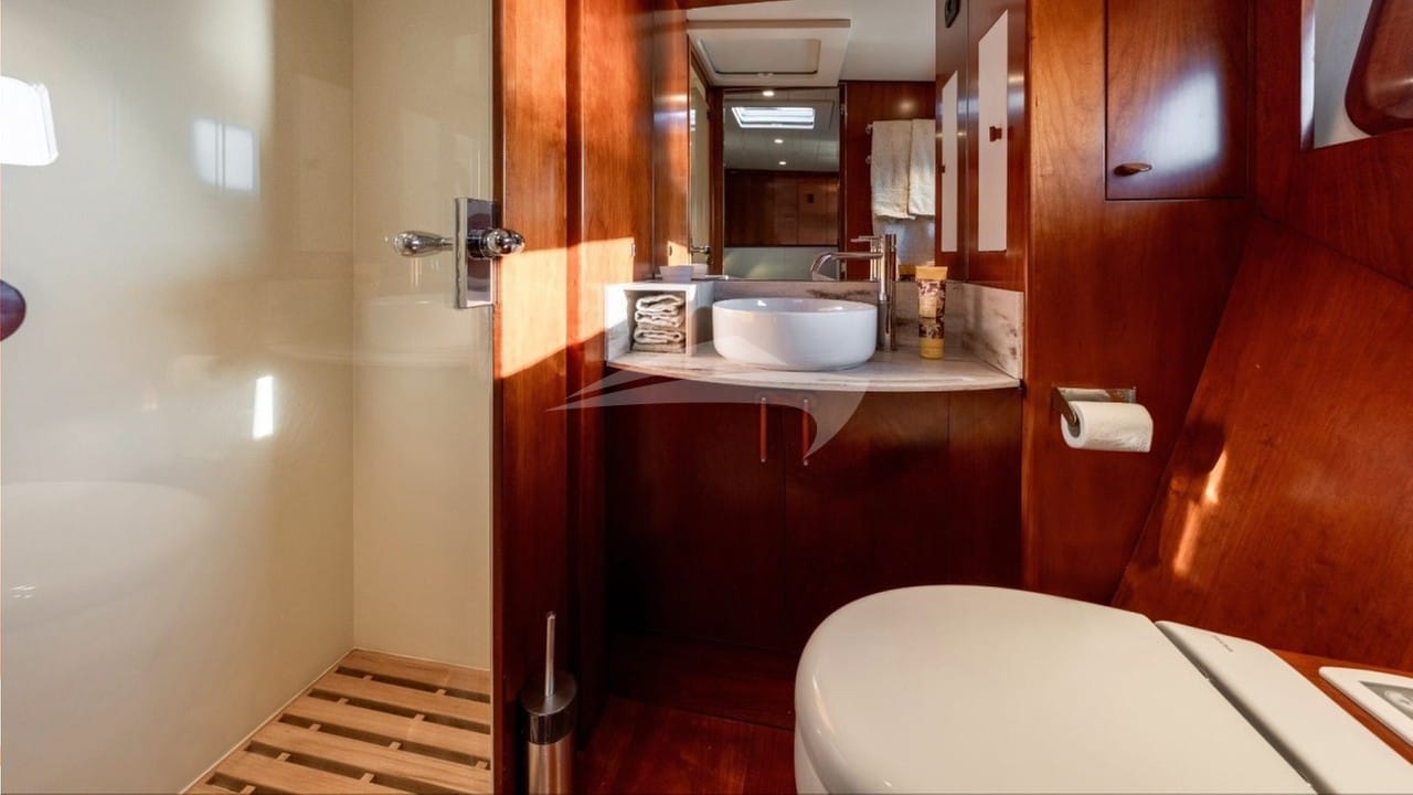 FREE AT LAST Bathroom