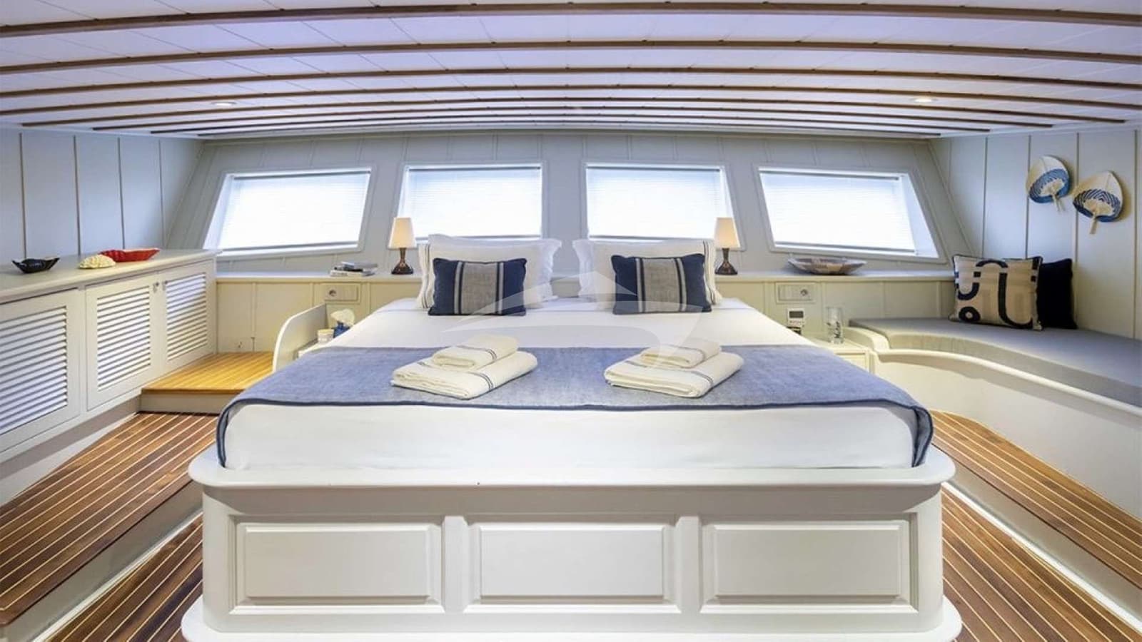 CAUSTIC, photo from the yacht portfolio 6