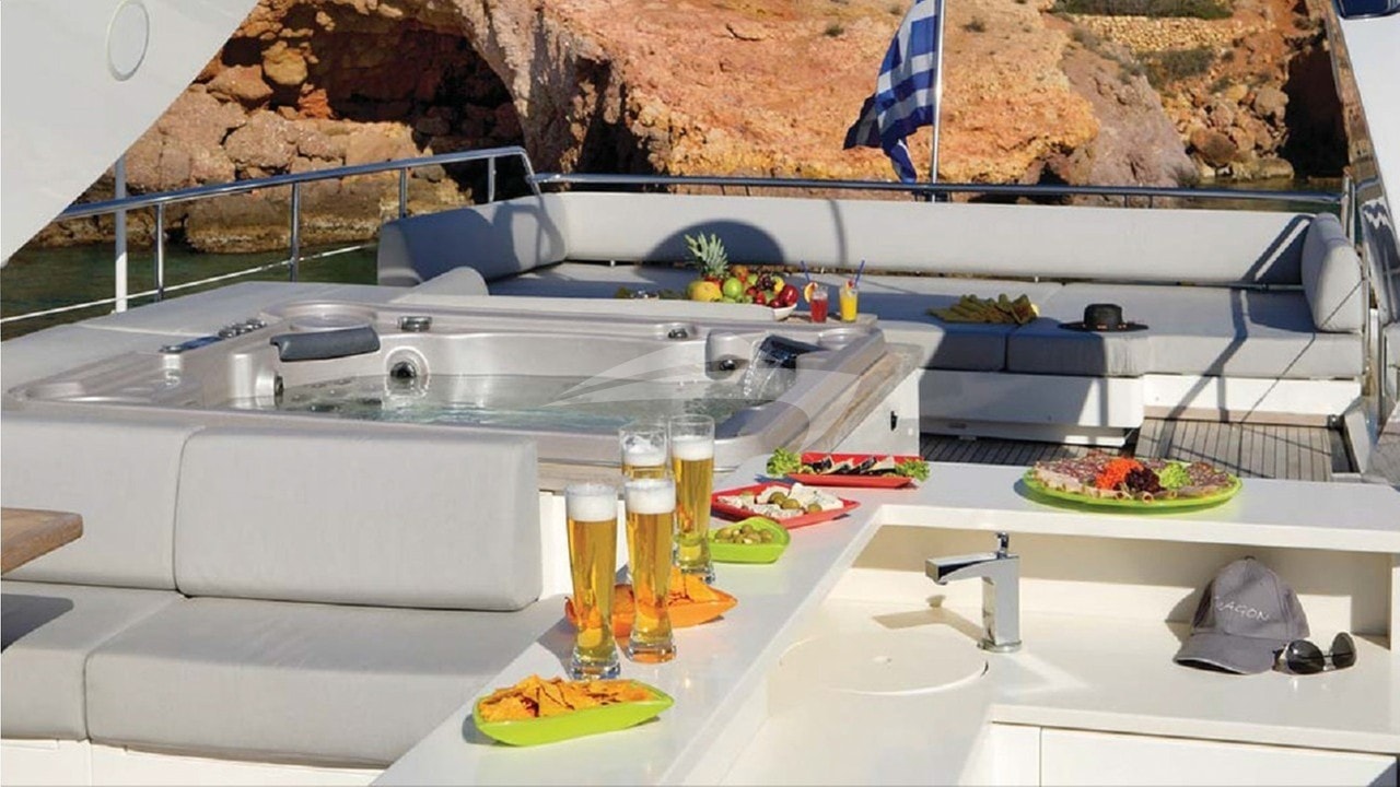 Jacuzzi Top Deck