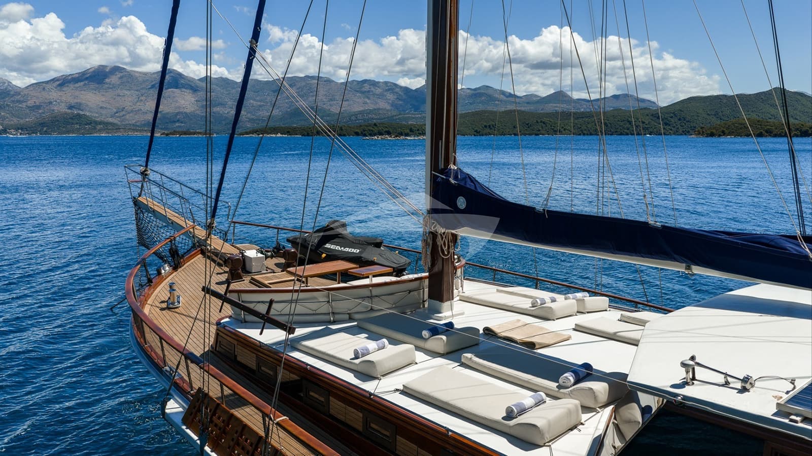 ELEGANZA, photo from the yacht portfolio 11